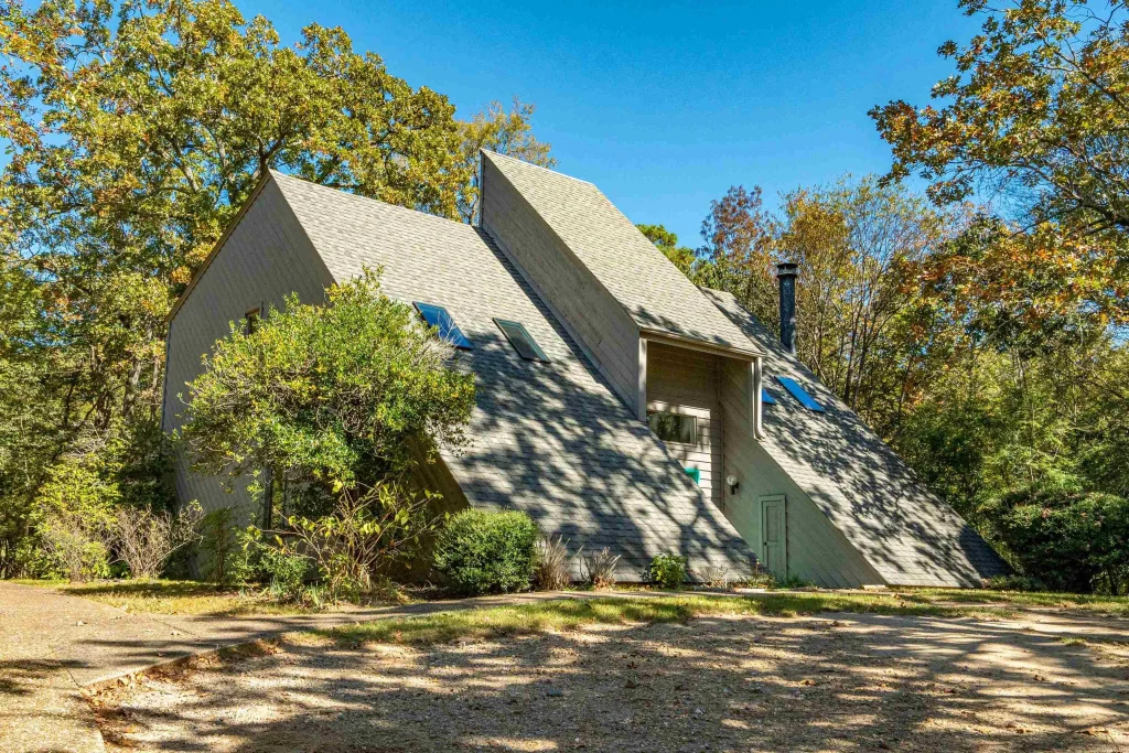 141 Penbay Place, Hot Springs