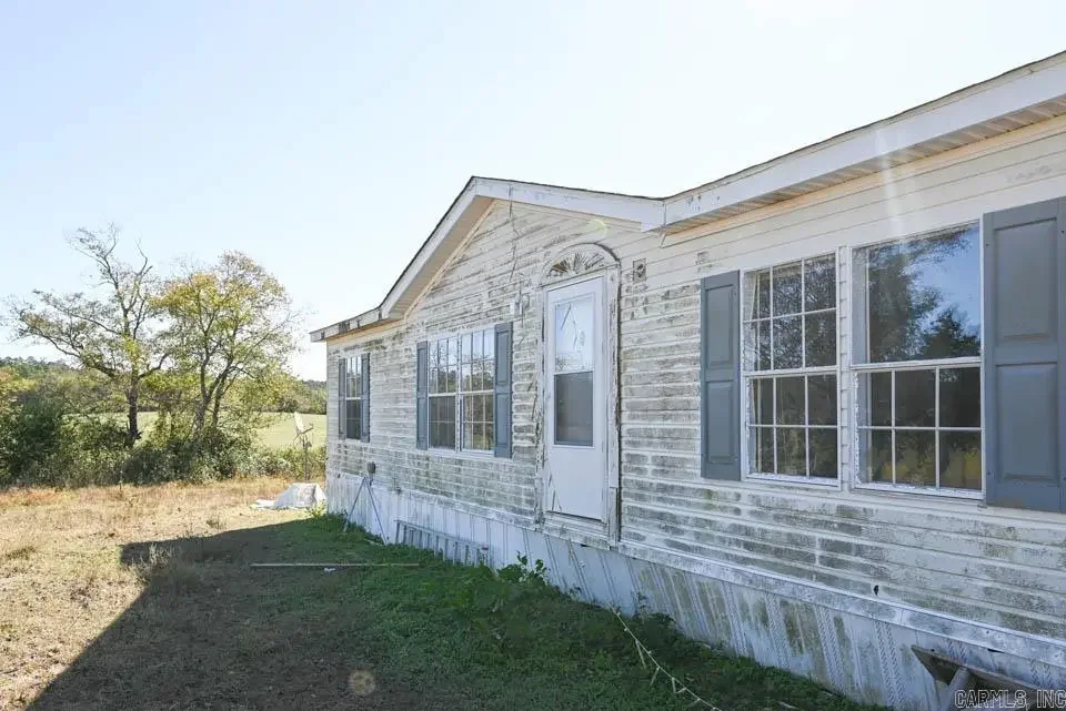 345 Abernathy Road, Pencil Bluff