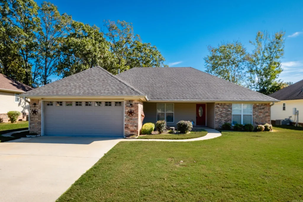 2226 Bearskin Drive, Sherwood