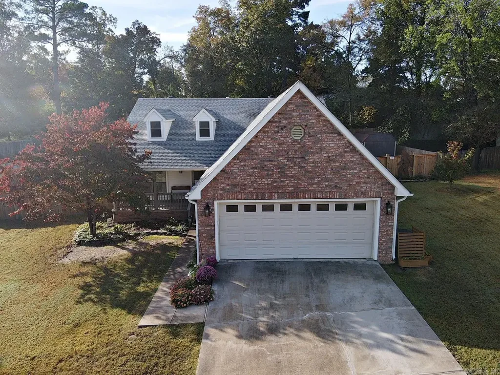 102 Brookmoor Lane, Hot Springs National Park