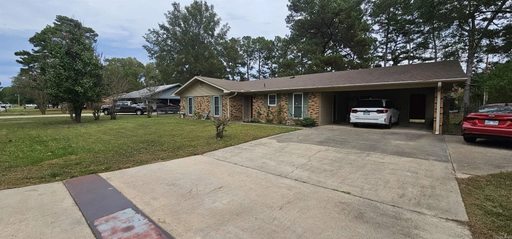 3409 Scenic Drive, Pine Bluff