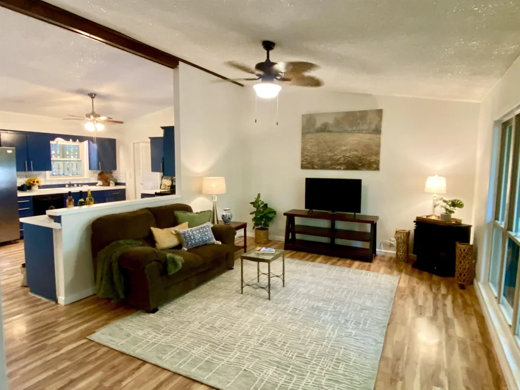 5 Alina Lane, Hot Springs Village