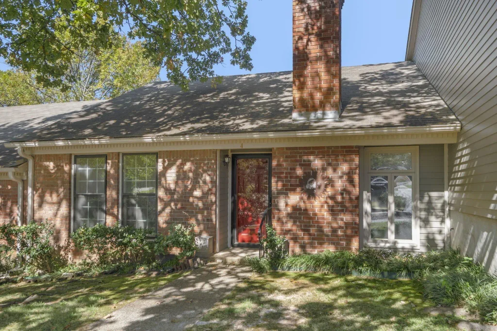 7510 Indiana Avenue, Little Rock