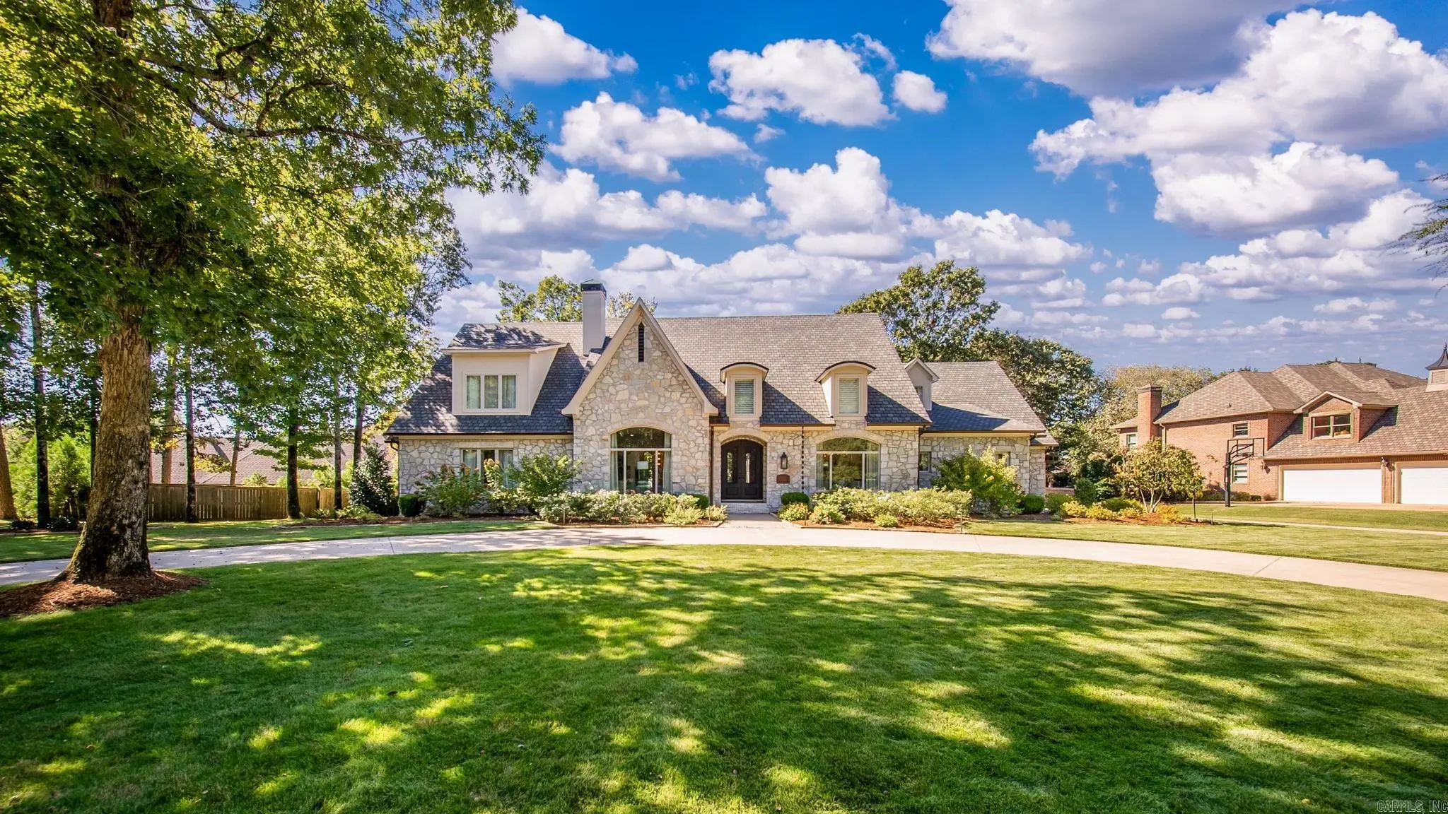 212 Sologne Court, Little Rock