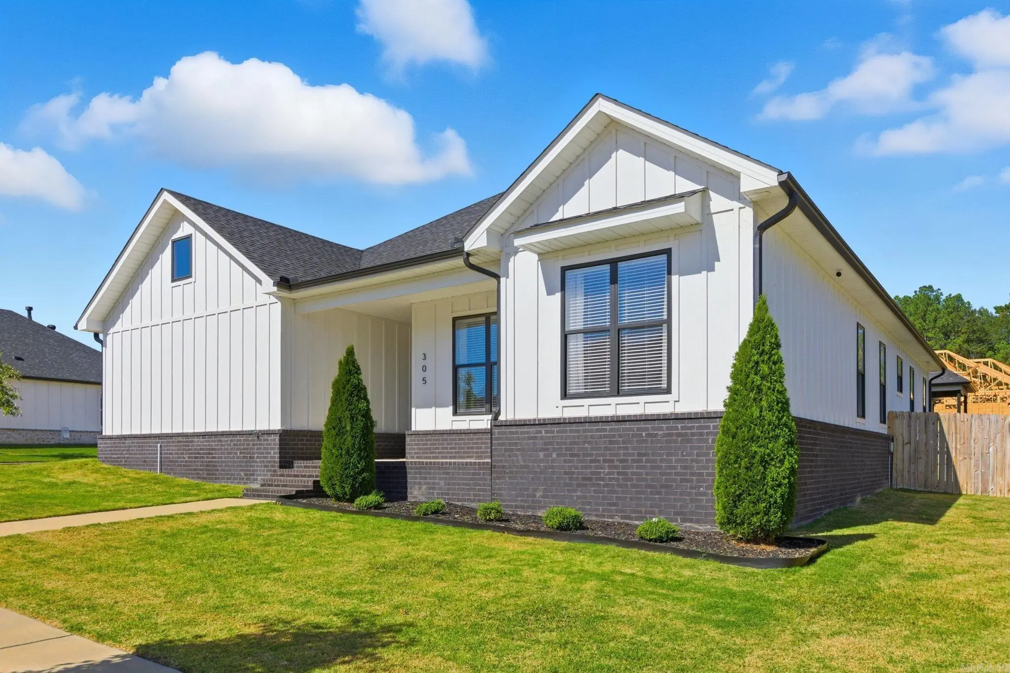 305 B Street, Bryant