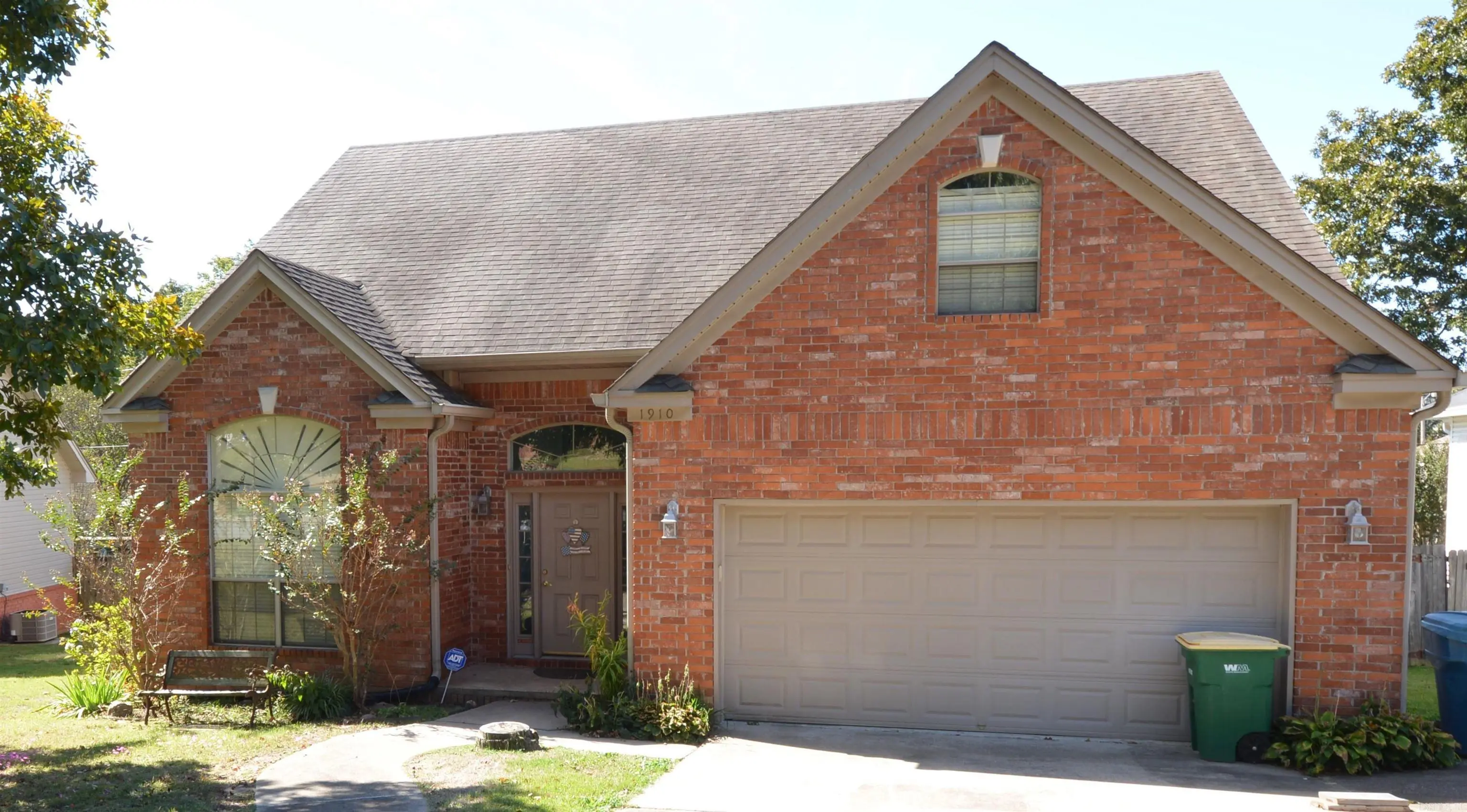 1910 Cherrybend Drive, Little Rock