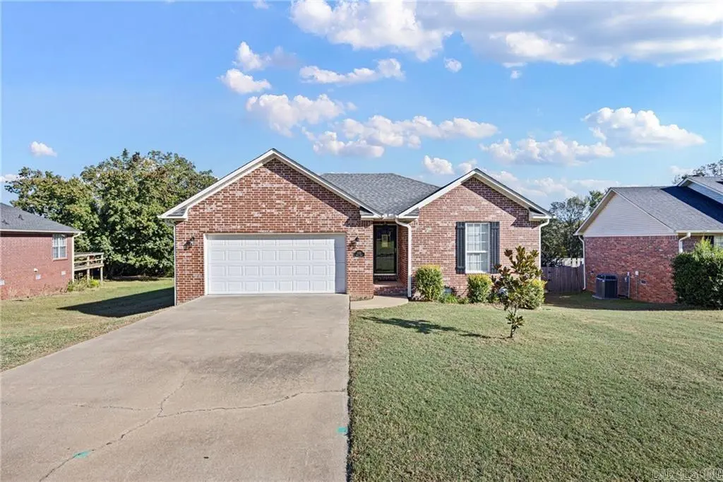 1123 Holly, Russellville