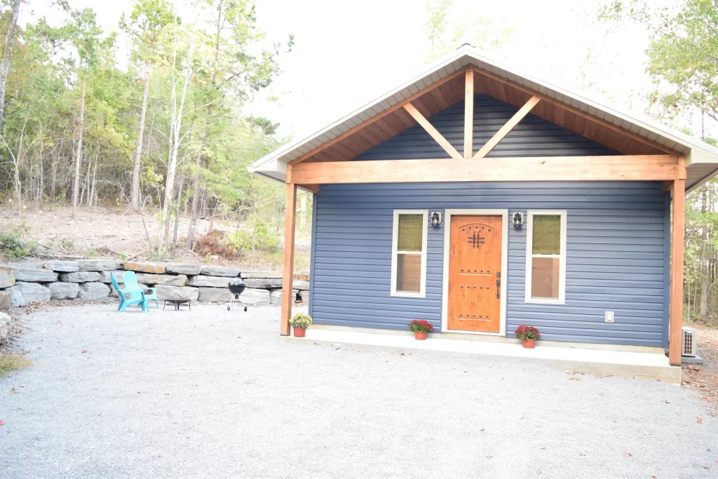 86 Donham Drive, Edgemont