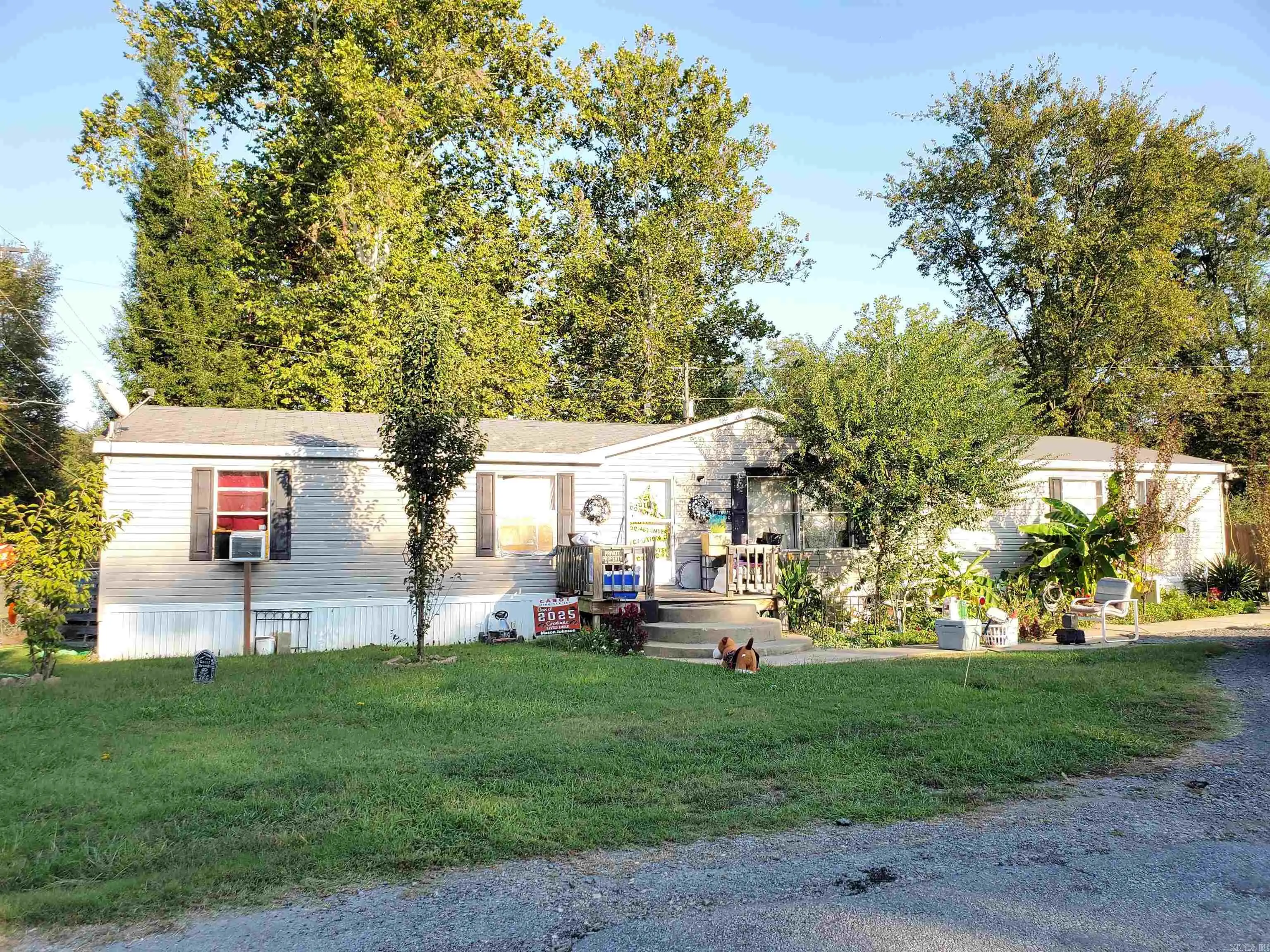 1 Hilburn Street, Ward