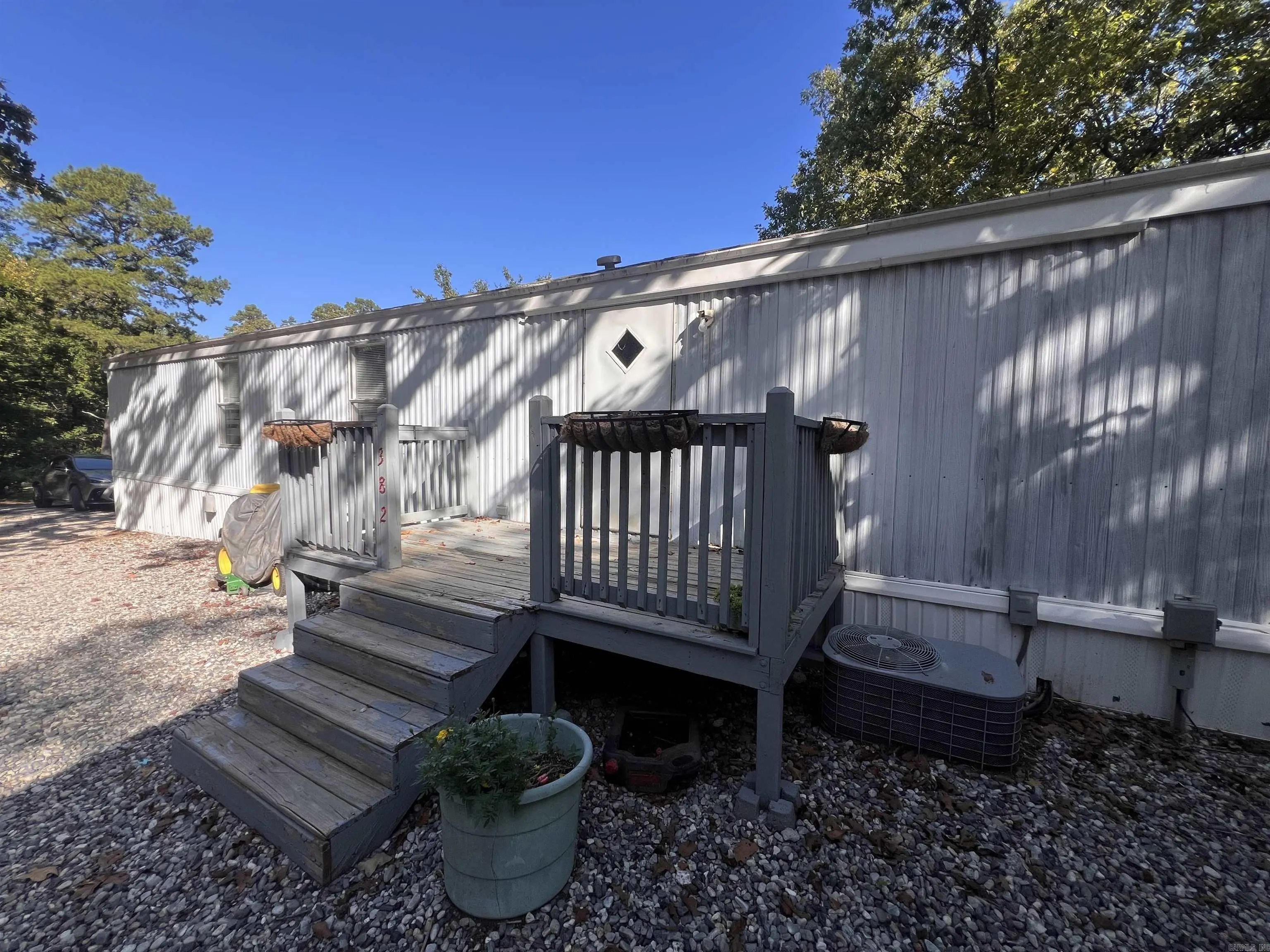 382 True Grit Ln Lane, Royal