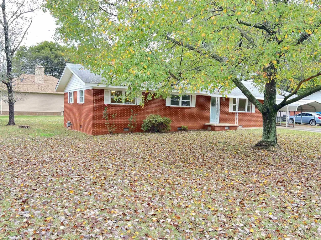 606 W Center Street, Bald Knob