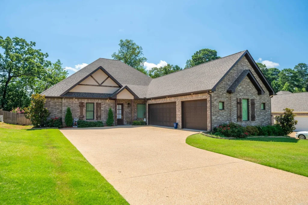 301 Arlington Park Drive, Hot Springs