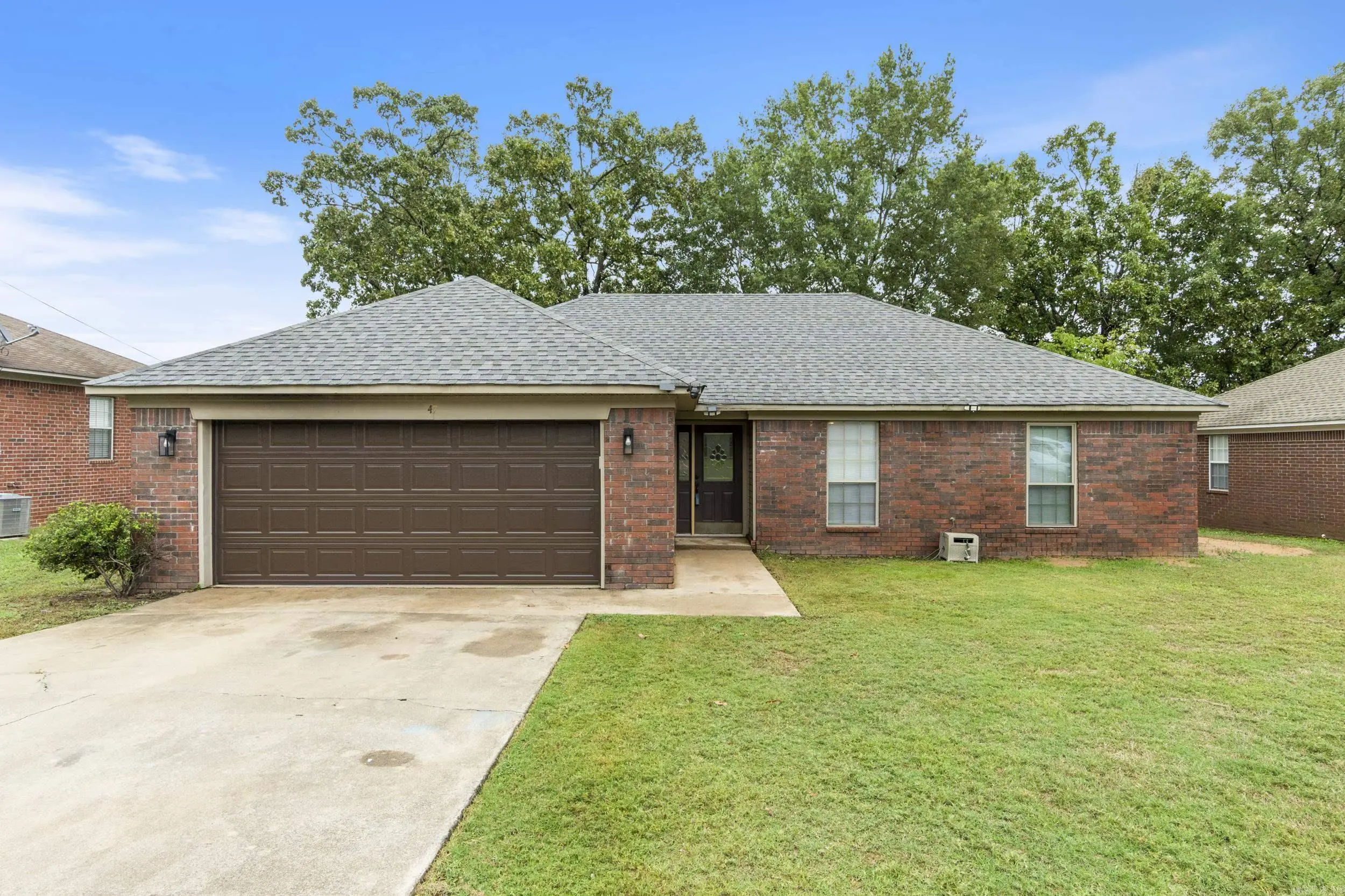 47 Weston Circle, Greenbrier
