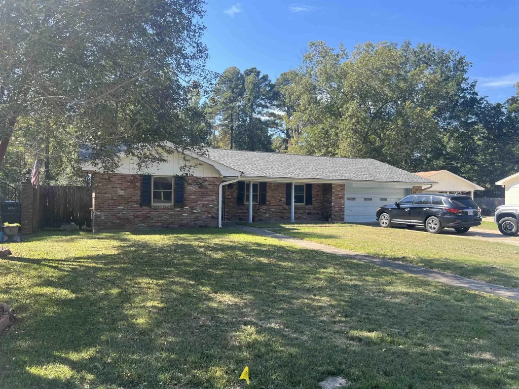 2806 W 40th Ave, Pine Bluff