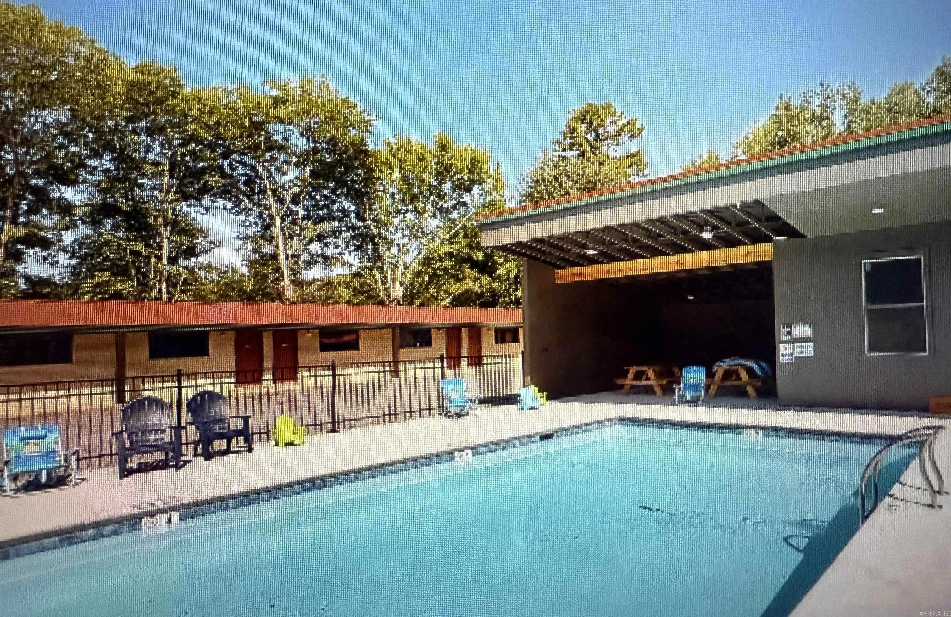 10070 Albert Pike Road, Royal