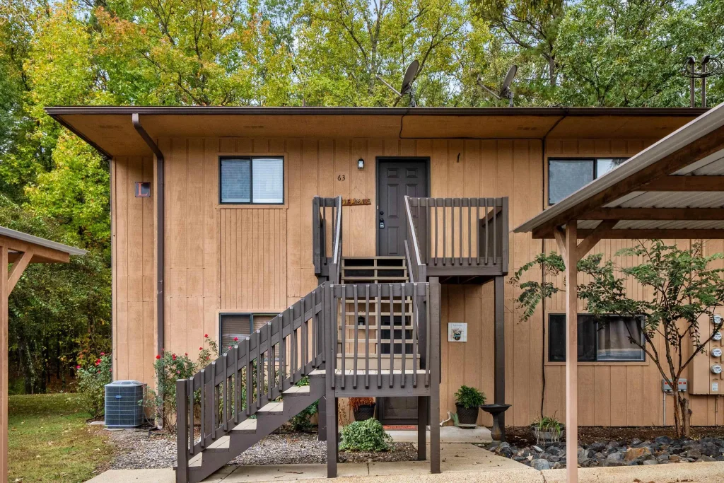 1100 Woodlawn, Hot Springs