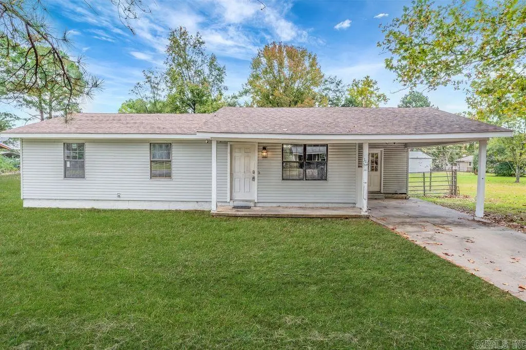 111 Holiday Terrace, Searcy