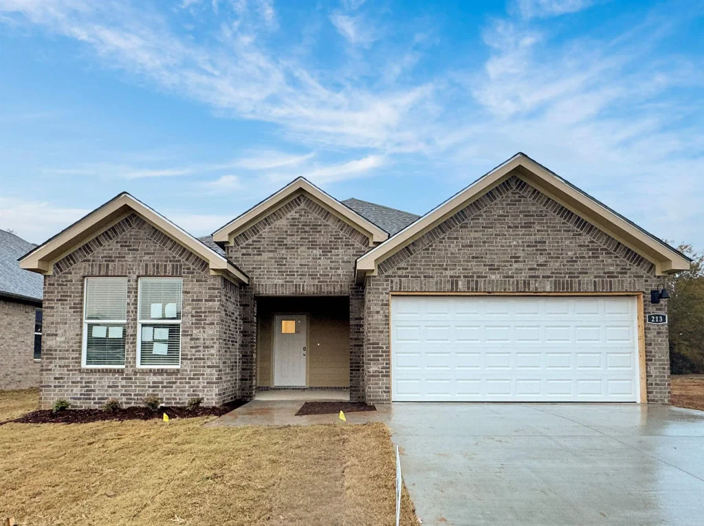 319 Cain Trail, Maumelle