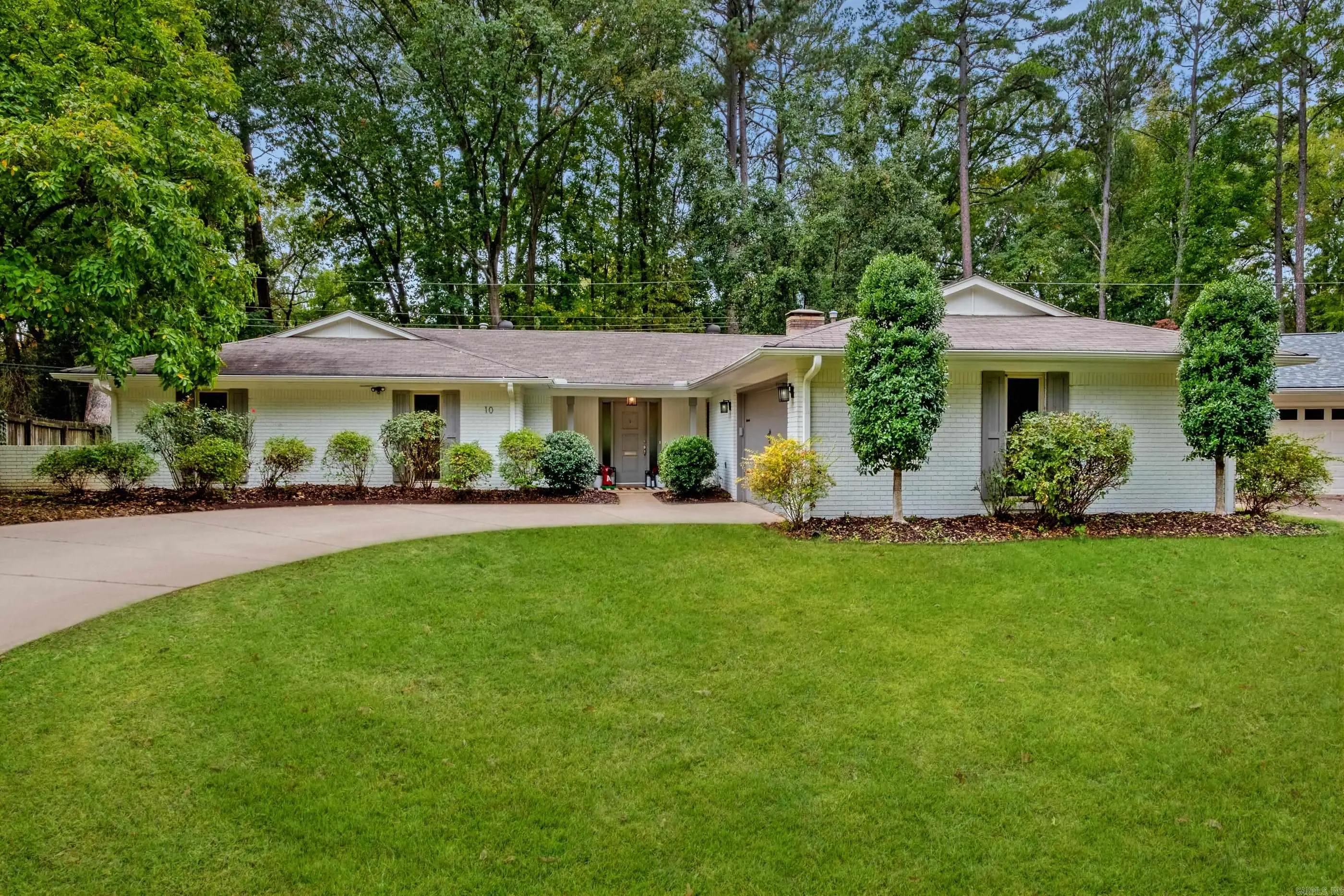 10 Stoney Brook Court, Little Rock