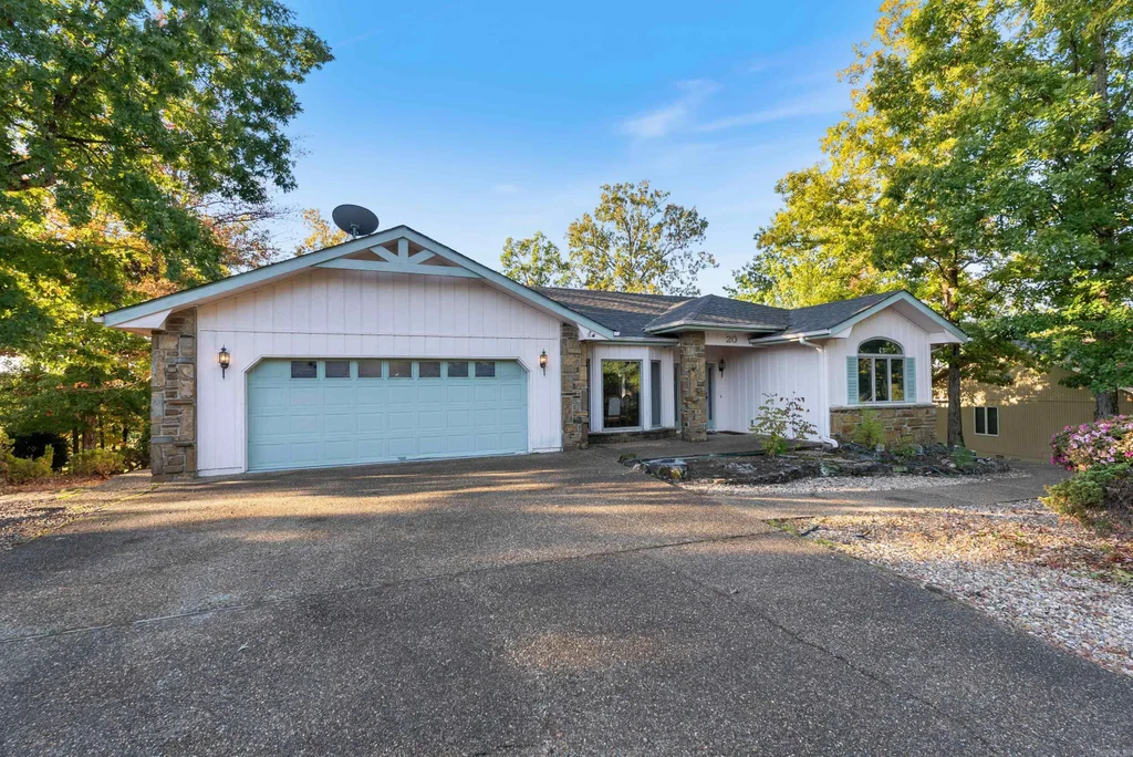 20 Charca Way, Hot Springs Village