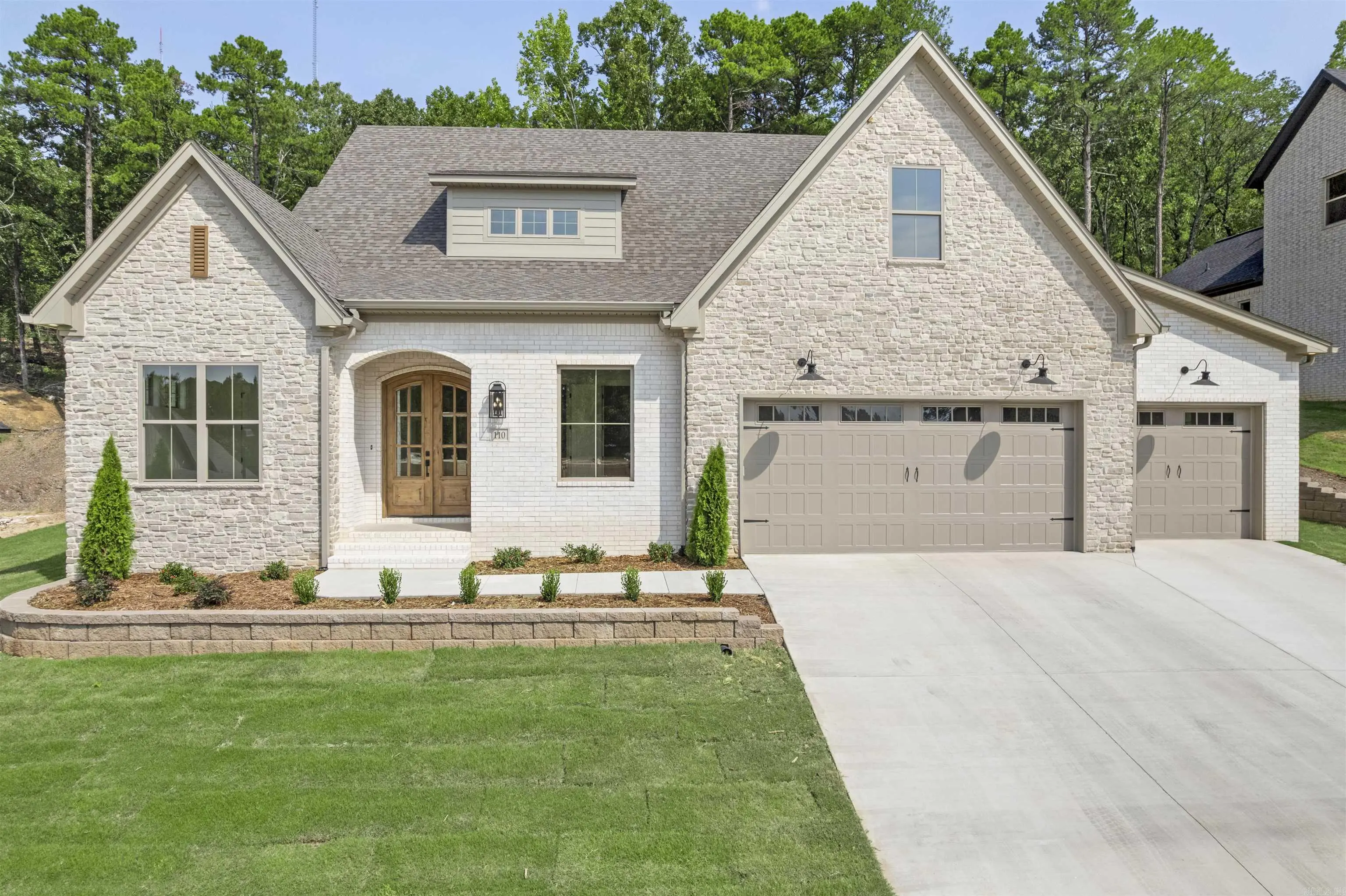 110 Bear Den Court, Little Rock