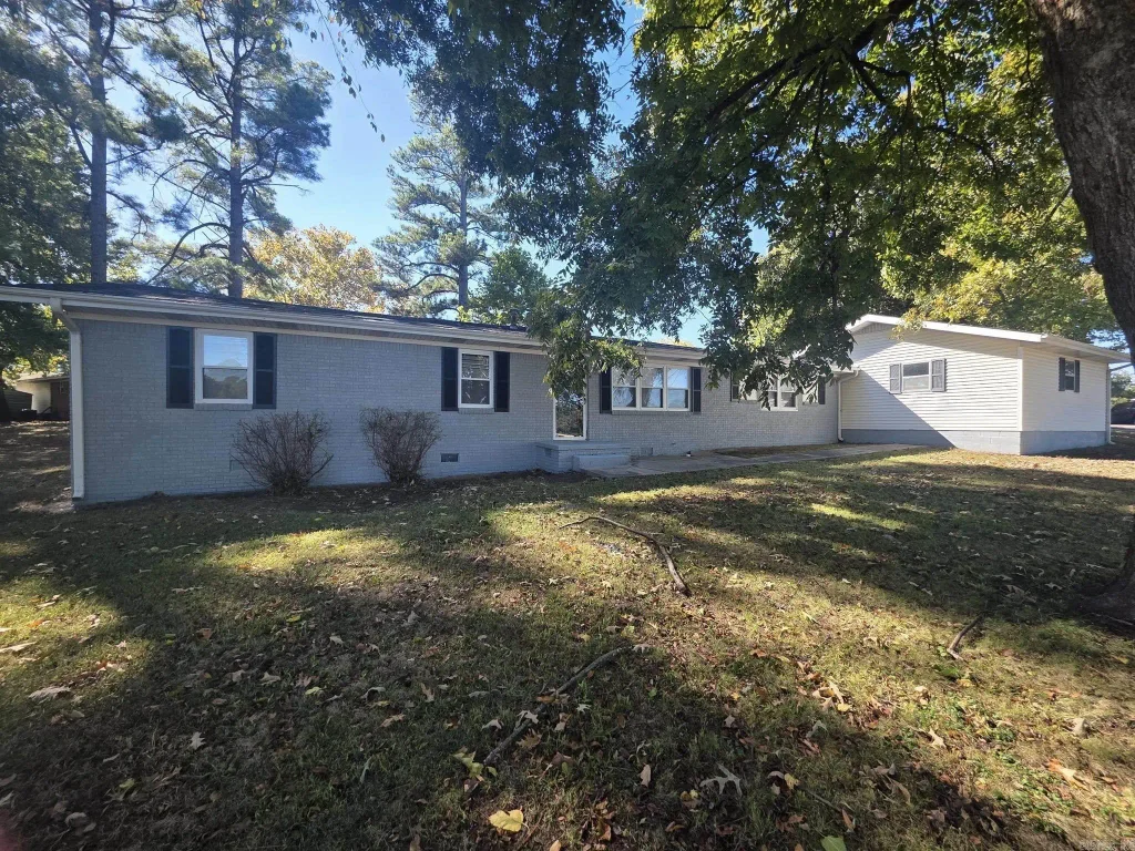 4908 W Kingshighway, Paragould