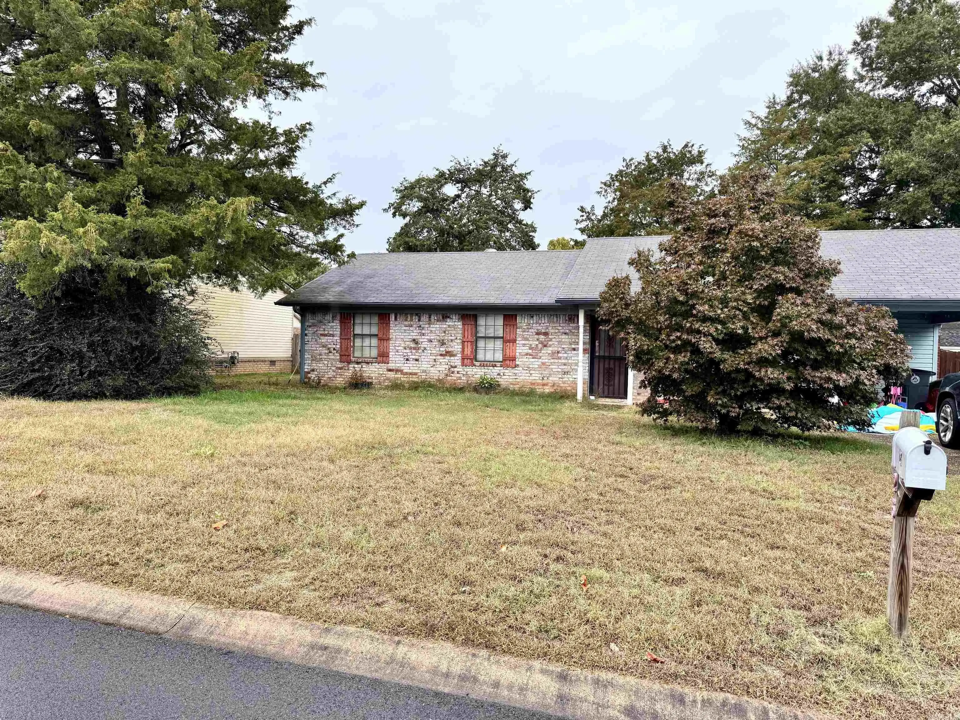 25 Sherwood Loop, Searcy