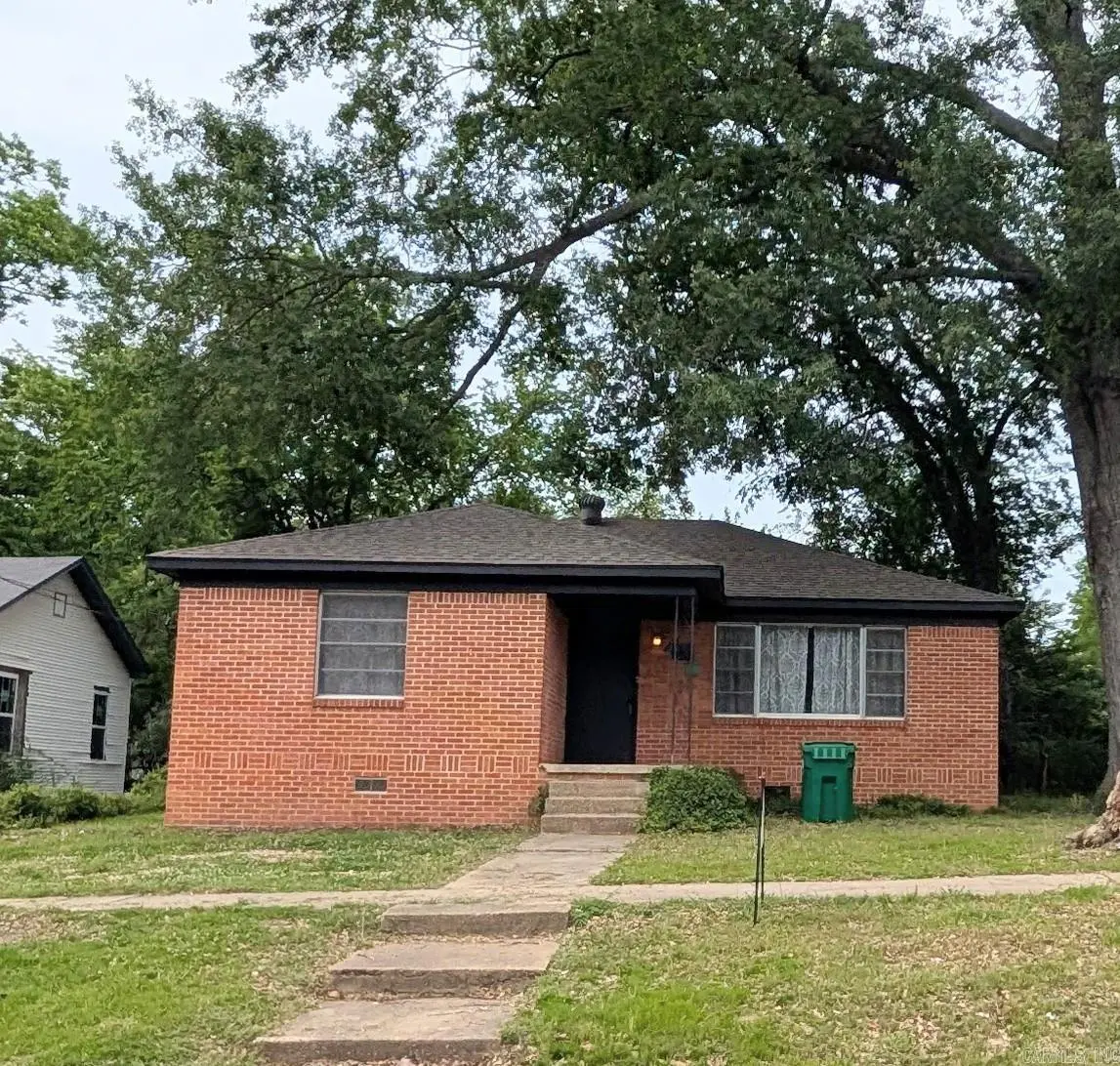 401 W South Street, Benton