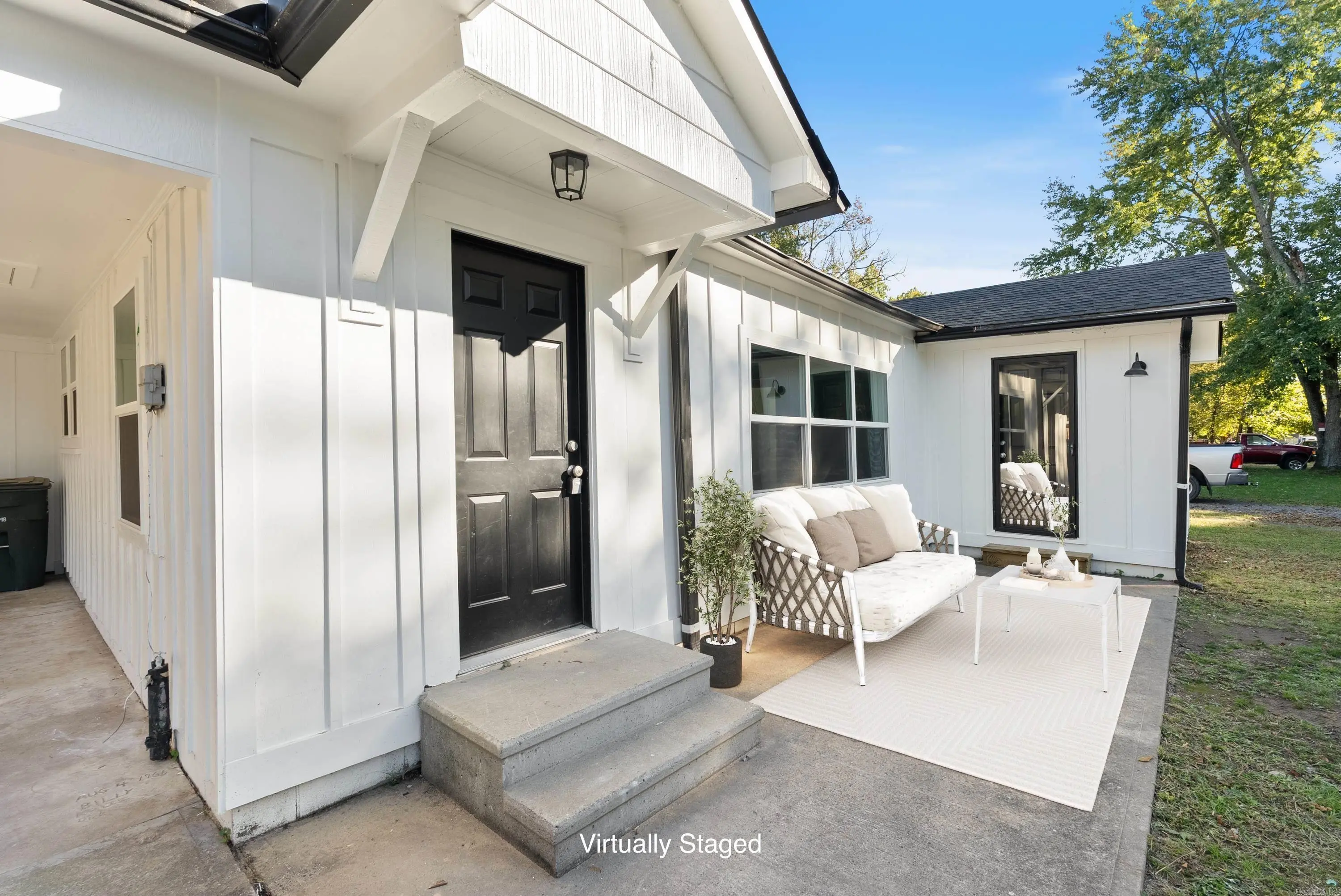 120 S Mitchell Street, Conway