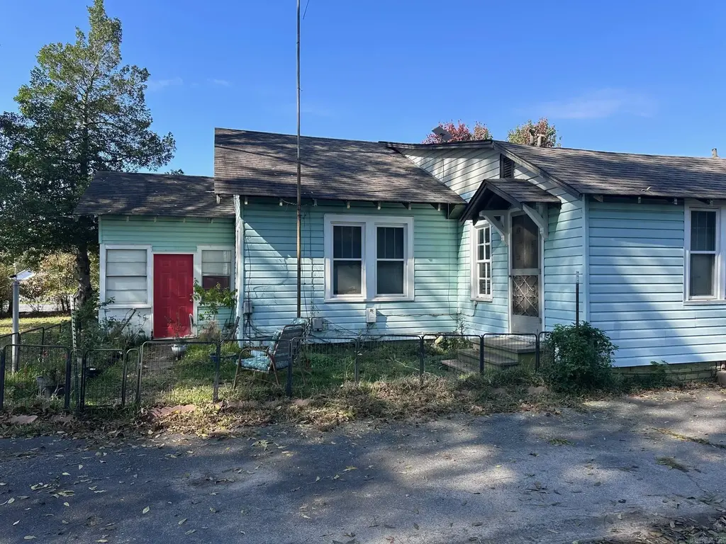 5309 Dollarway Road, White Hall