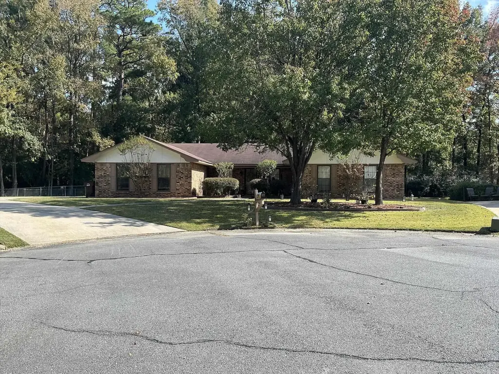 127 S Dogwood, Crossett