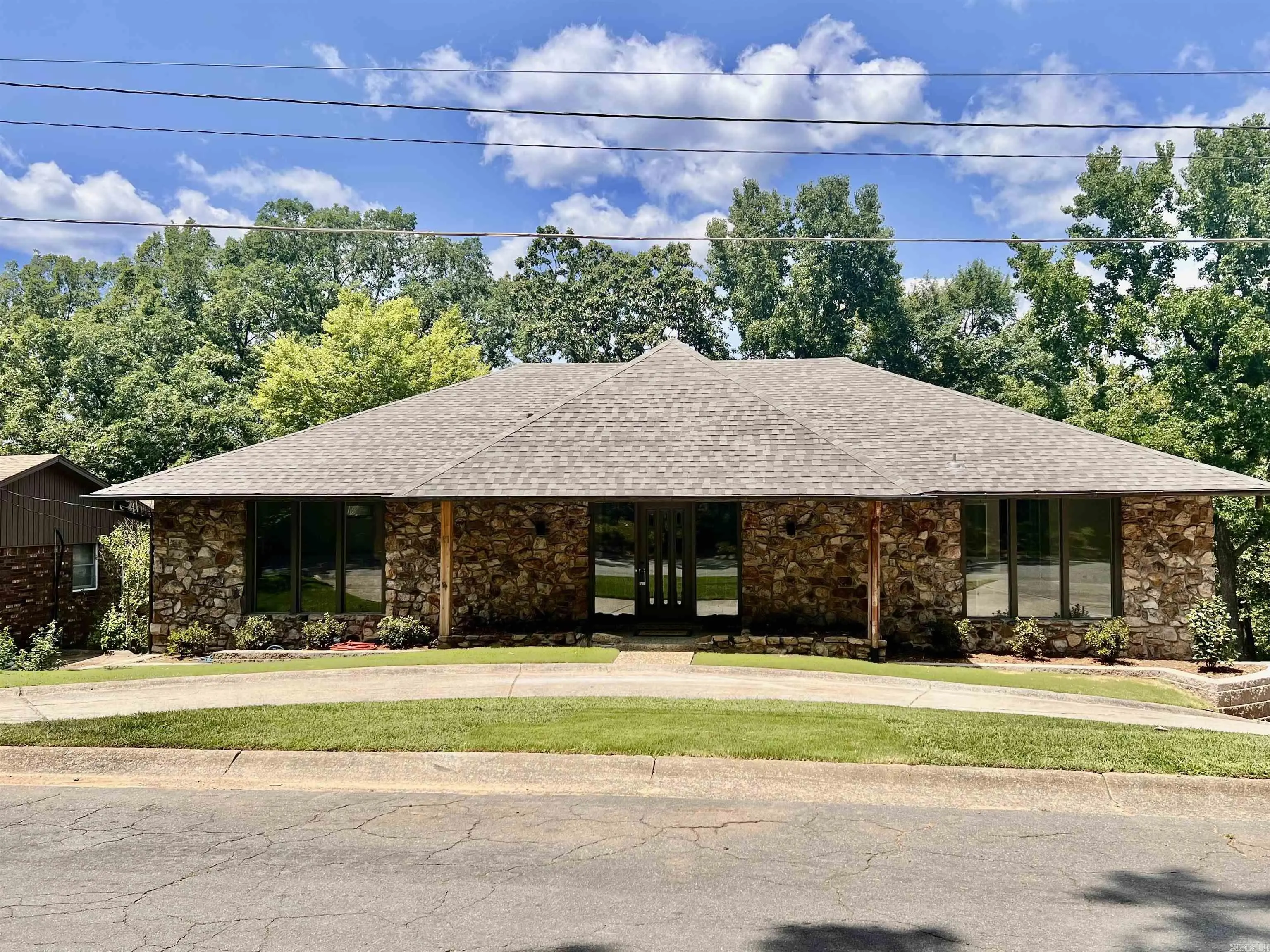 21 E Lake Drive, North Little Rock