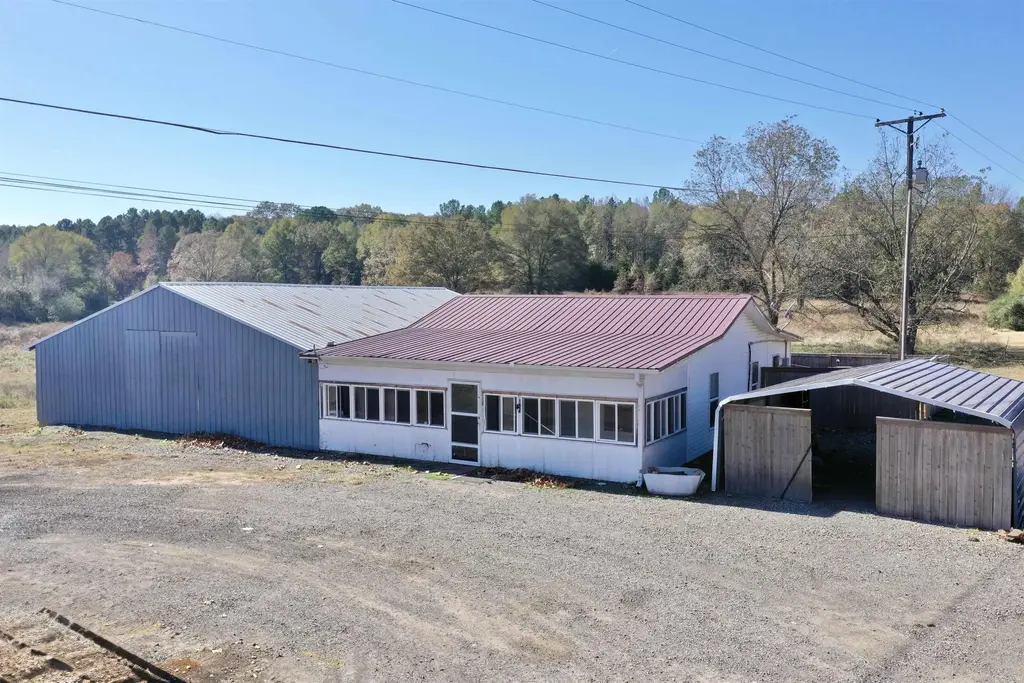 3739 Hwy 16, Pangburn
