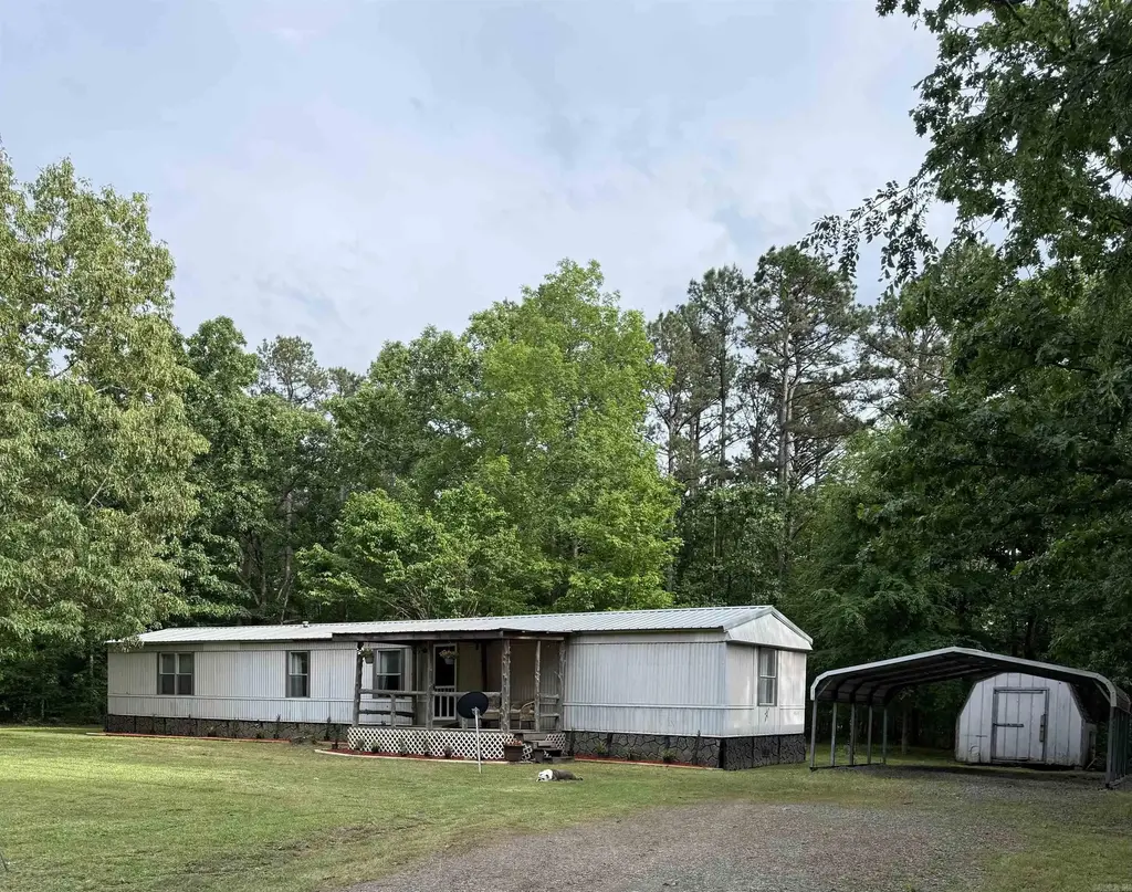 140 Howard Rd., Higden