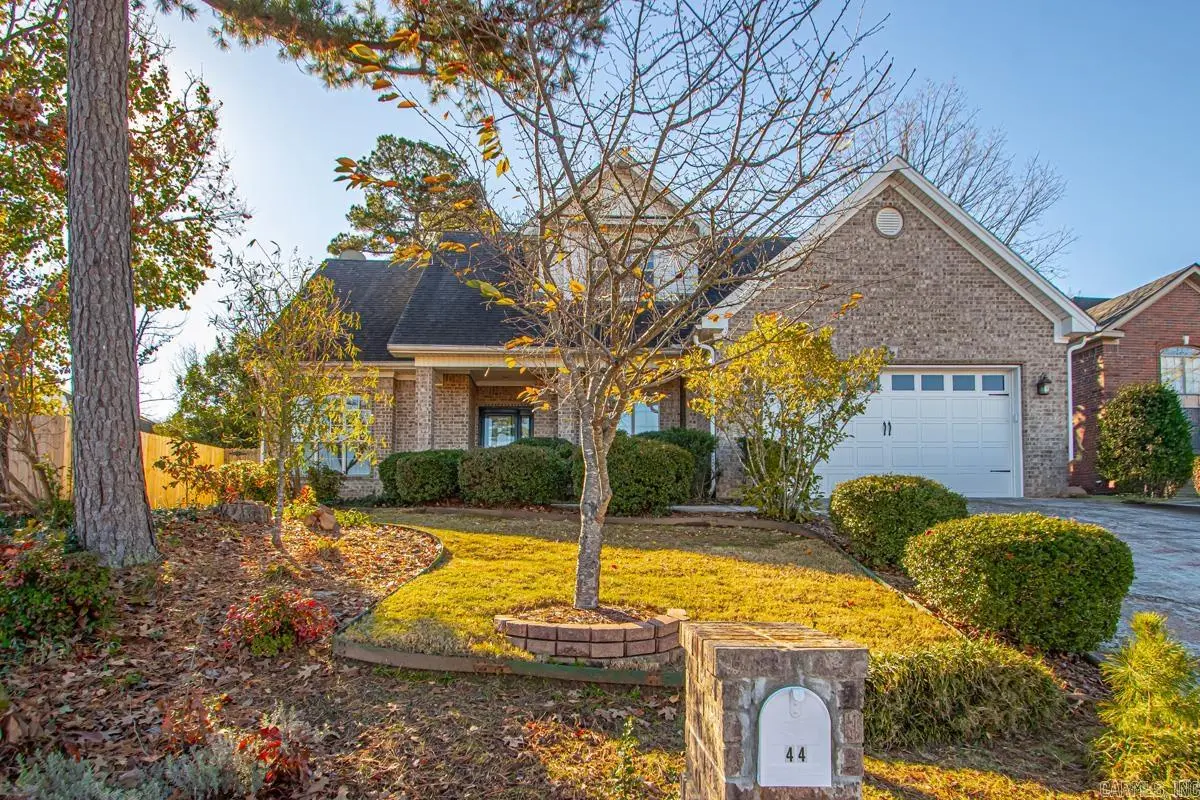 44 W Point Dr, Maumelle