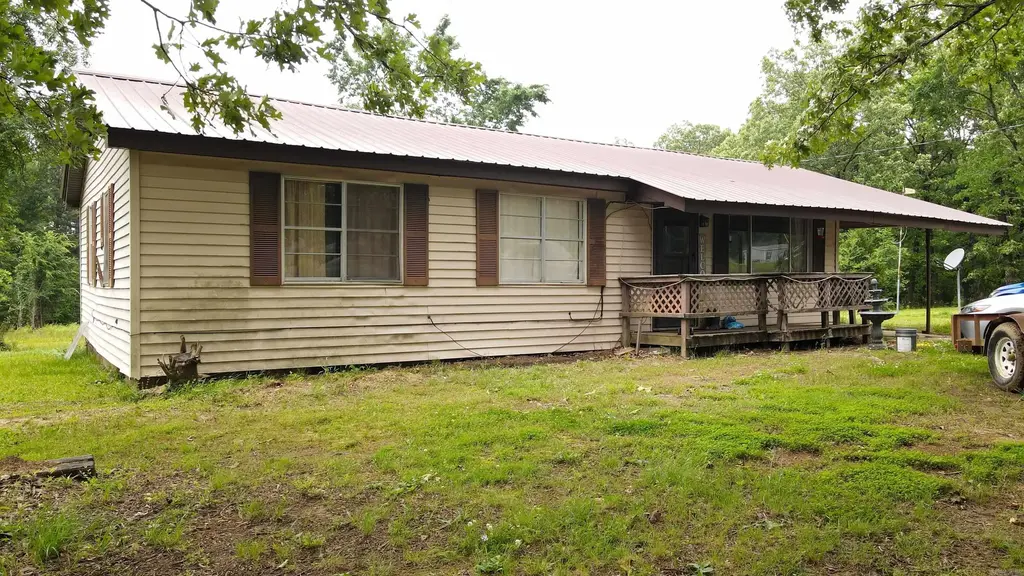 4161 S 67 Highway, Gurdon