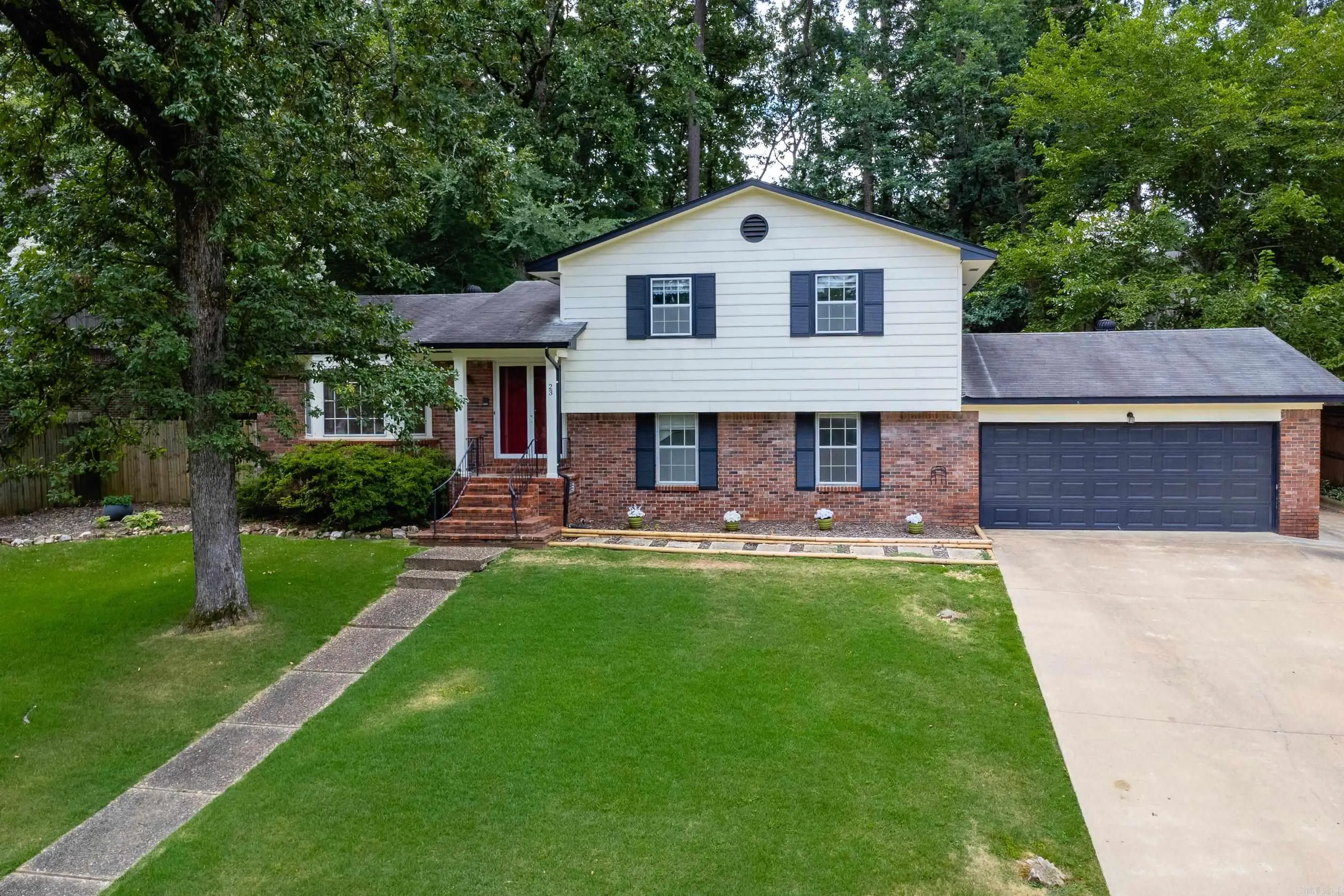 23 Inverness Cir, Little Rock