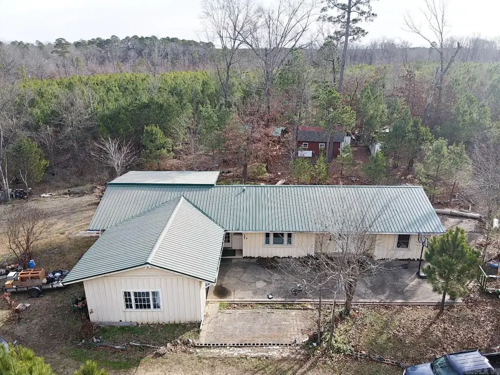 3506 S 67 Highway, Arkadelphia