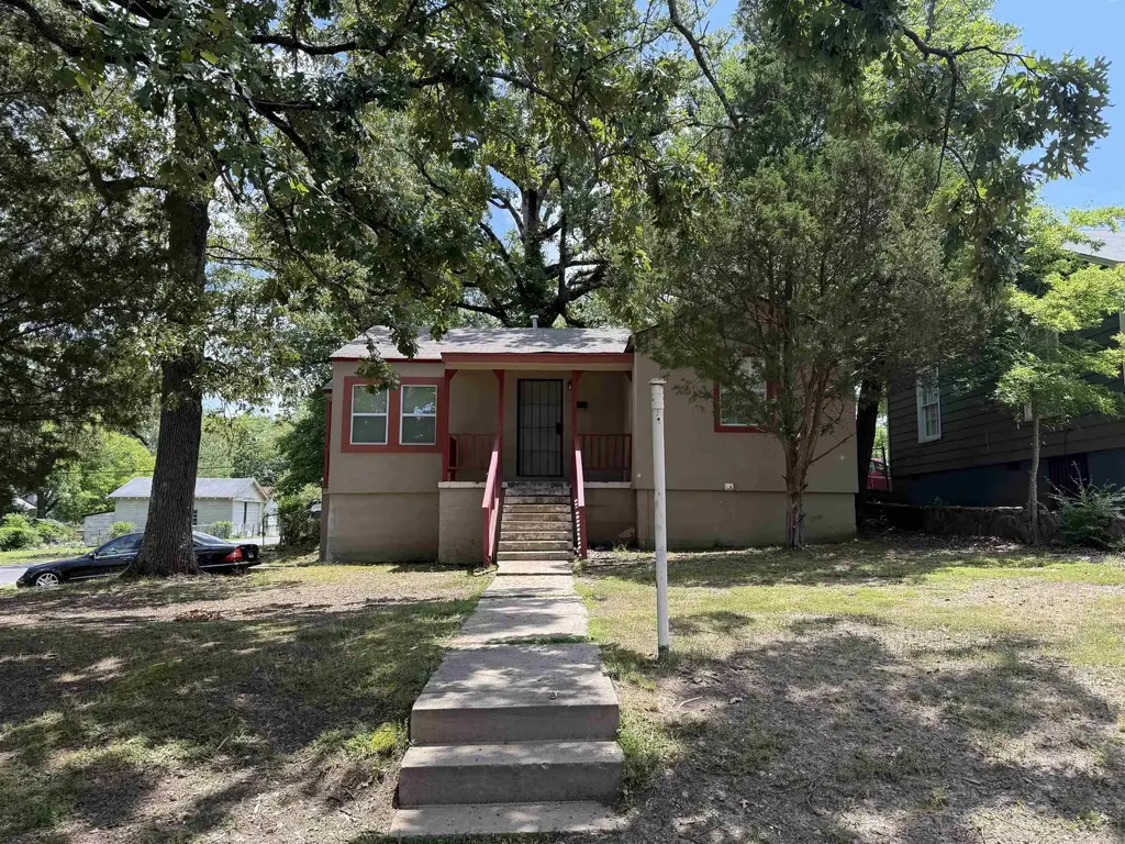 2501 S Pine Street, Little Rock