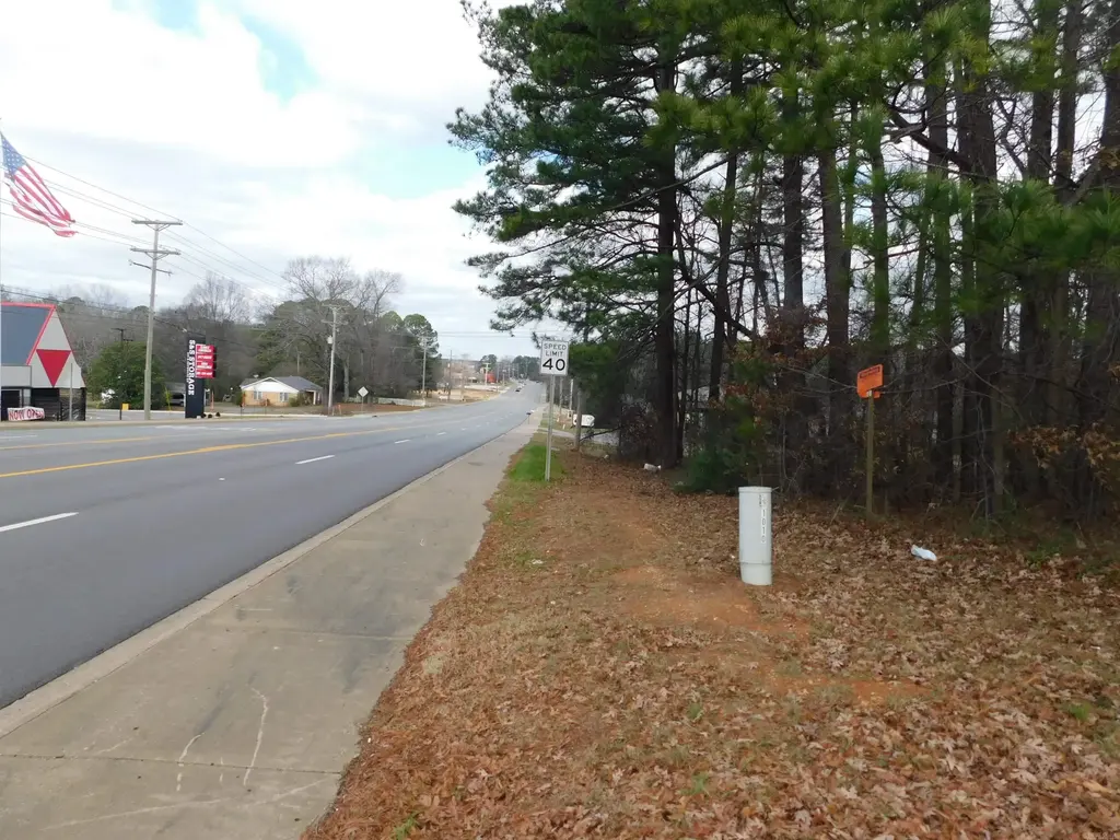 1004 N Reynolds Road, Bryant