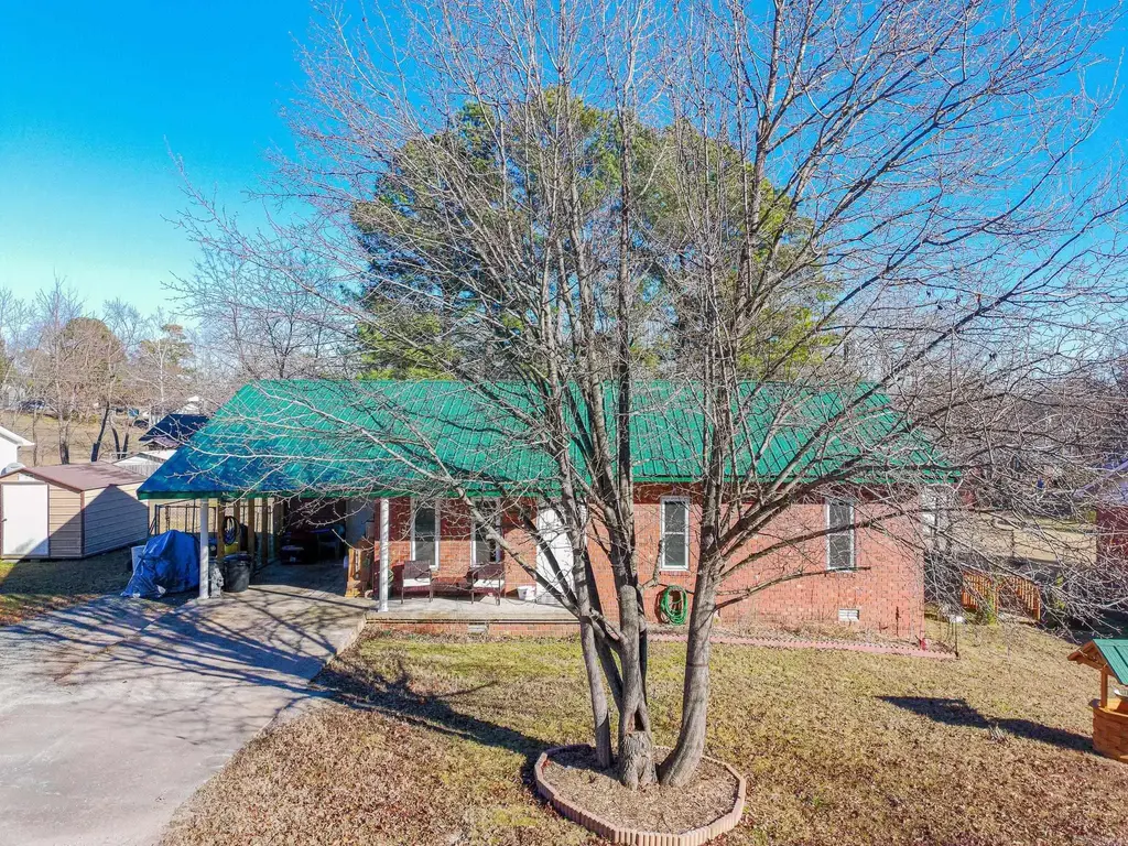 1104 Ridgecrest, Pocahontas