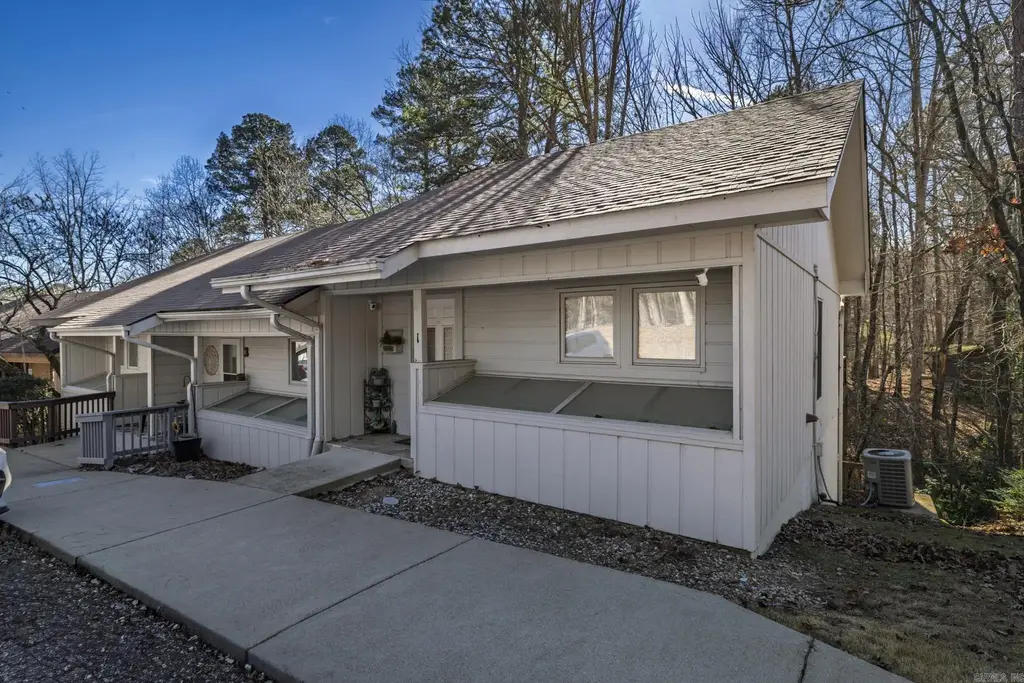 1 Gailosa Lane, Hot Springs Village