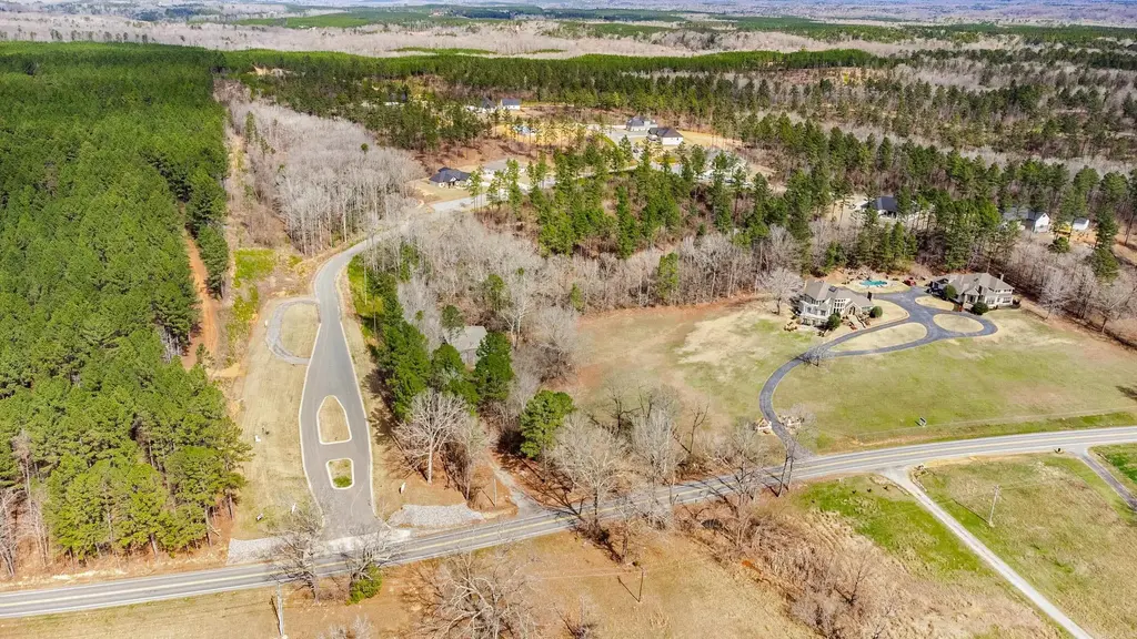 2000 Canyon Creek Parkway, Benton