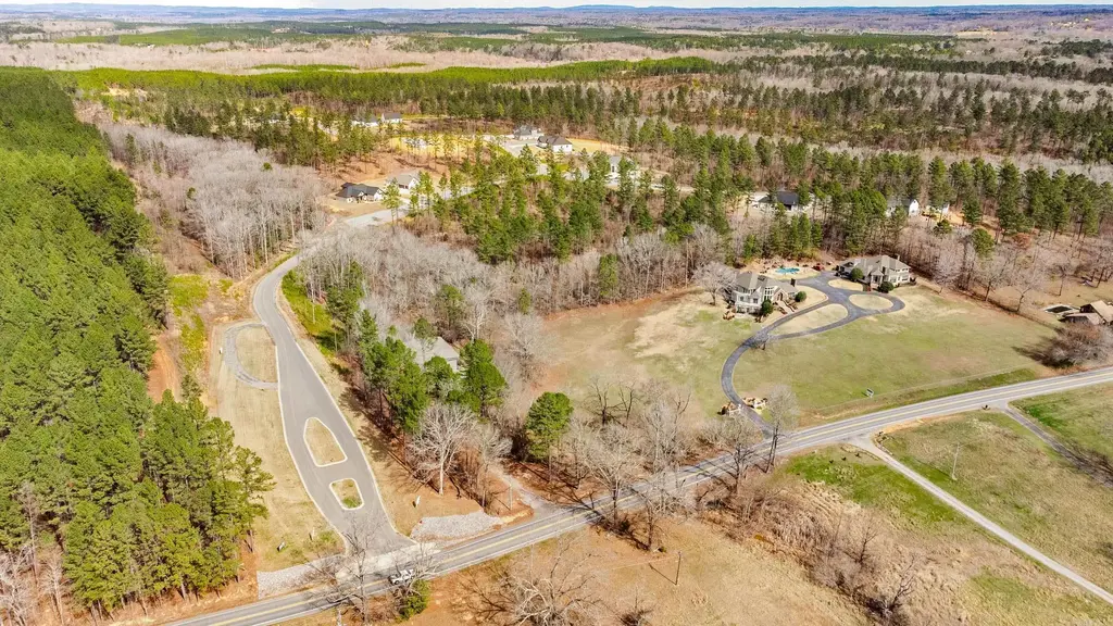 2024 Canyon Creek Parkway, Benton