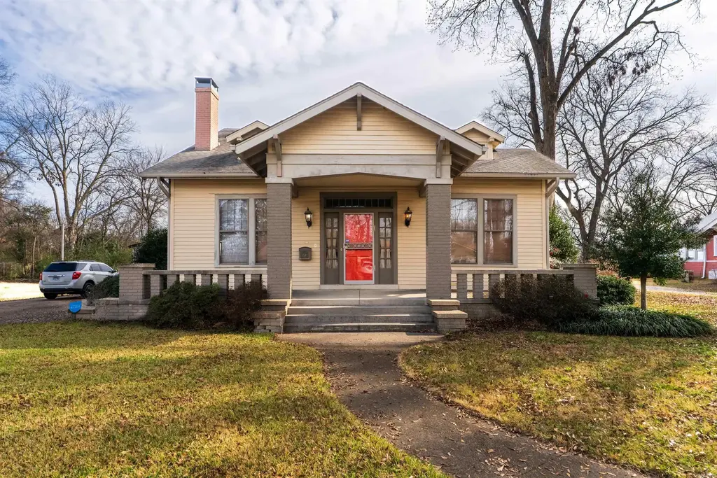 154 Mulberry St, Marianna