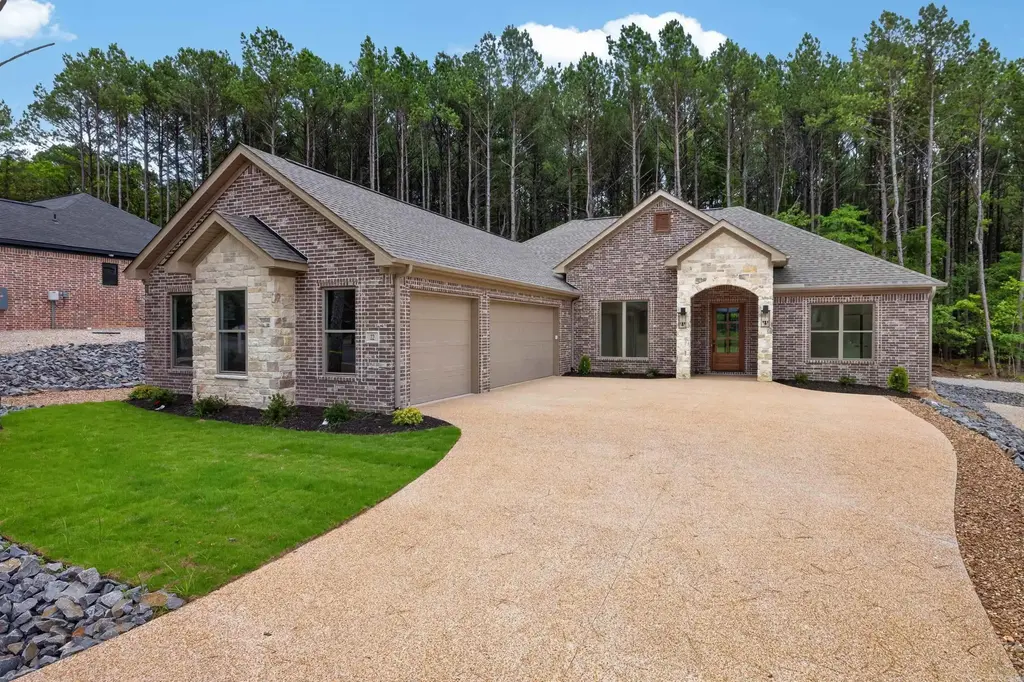 22 Realeza Court, Hot Springs Village