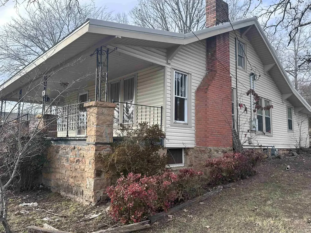 706 W Main, Heber Springs
