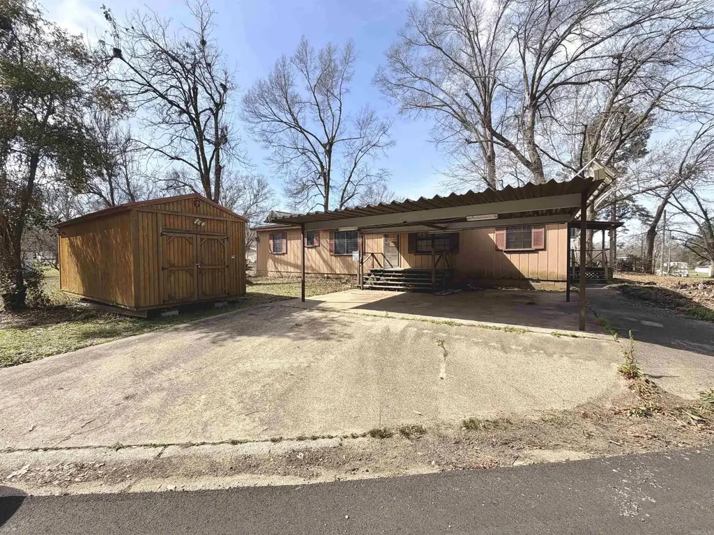 110 N Peach, Junction City