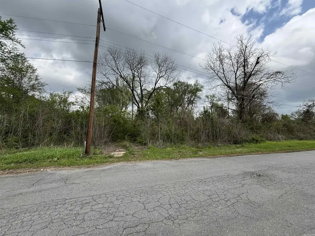 3411 W 7th Ave, Pine Bluff