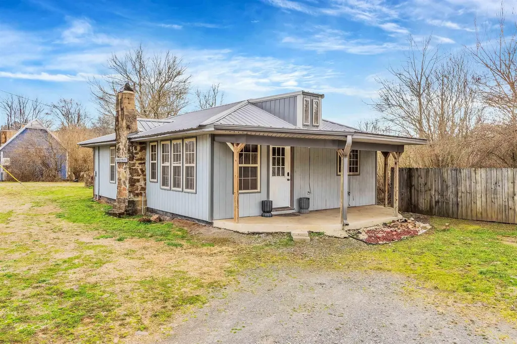 133 Gulf Mountain Road, Scotland